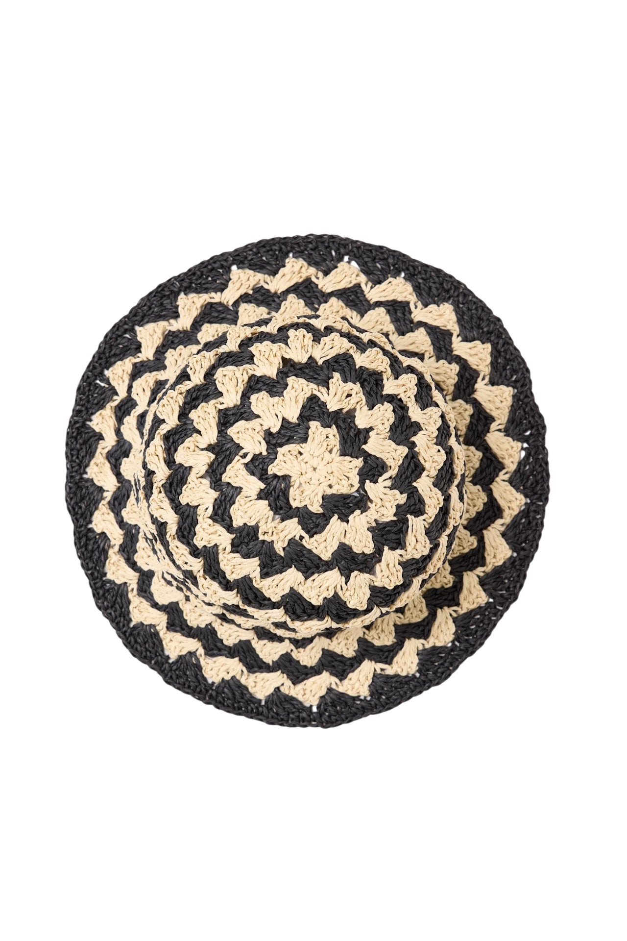 Cappello in carta Closed