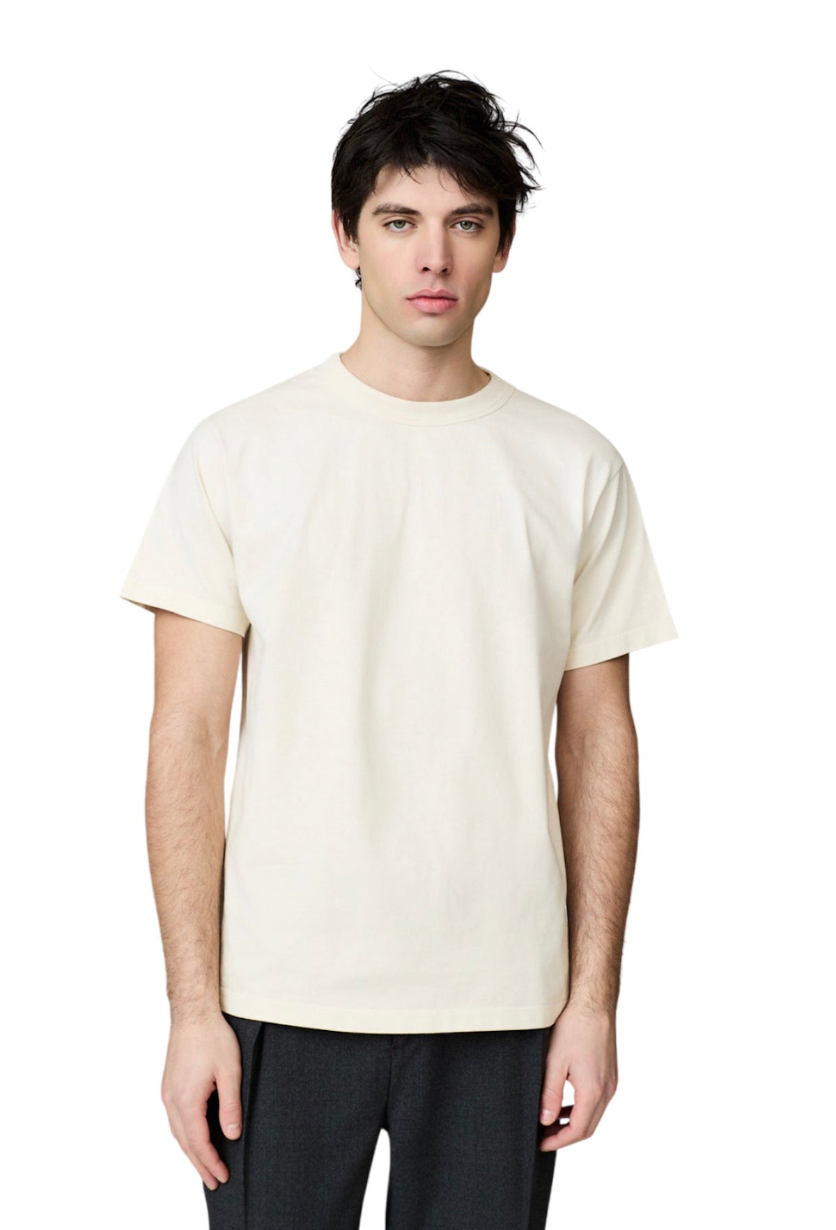 T-shirt Kansas Danilo Paura color latte indossata dal modello, vista frontale