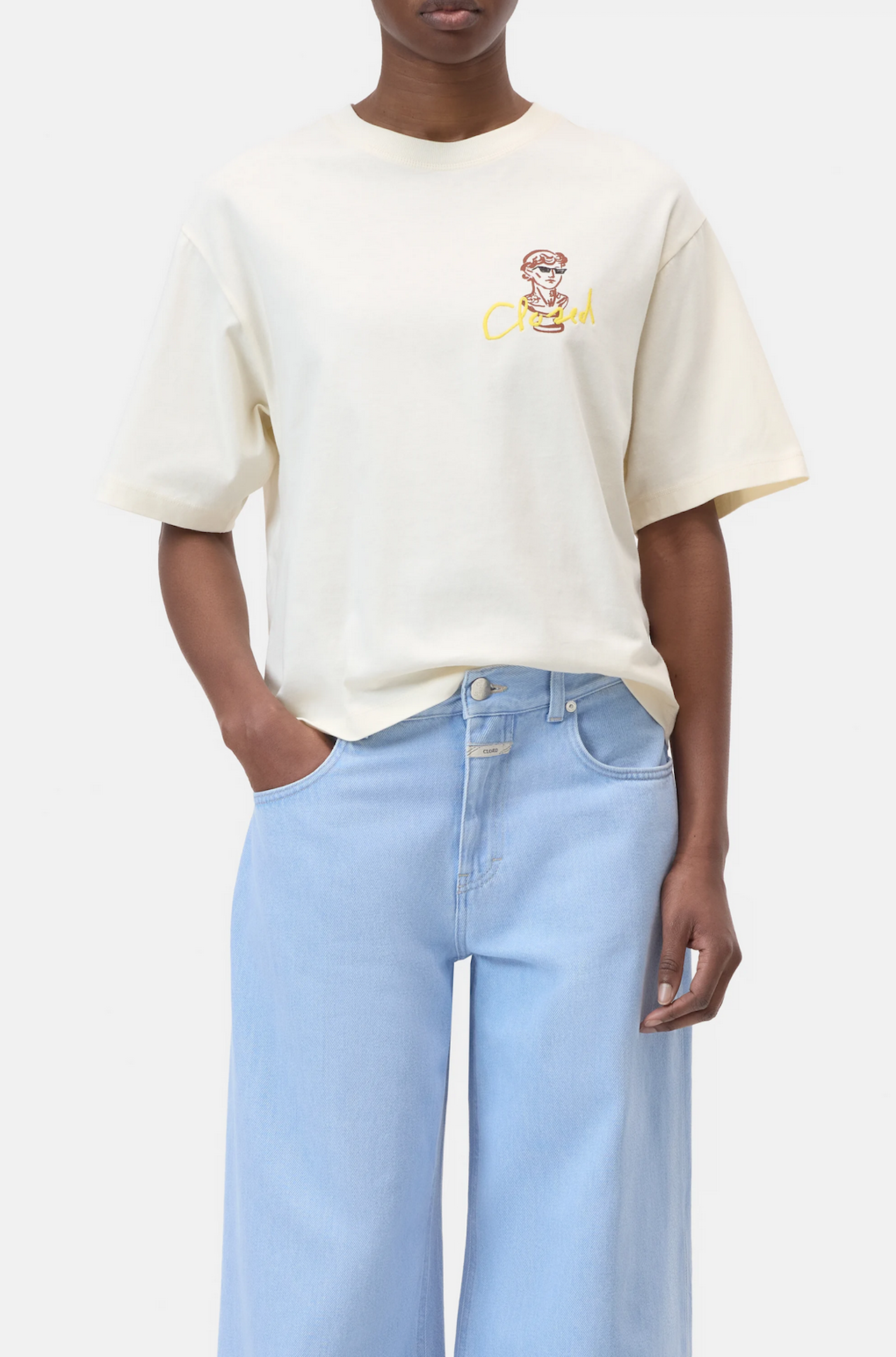 T-shirt con ricamo Closed